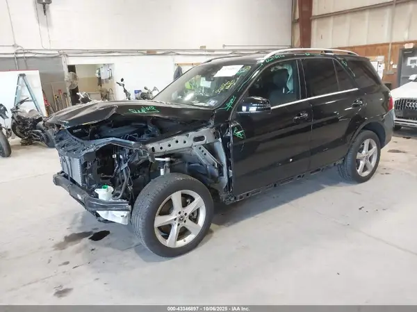 4JGDA5GB9KB212305 2019 MERCEDES-BENZ GLE - Image 2