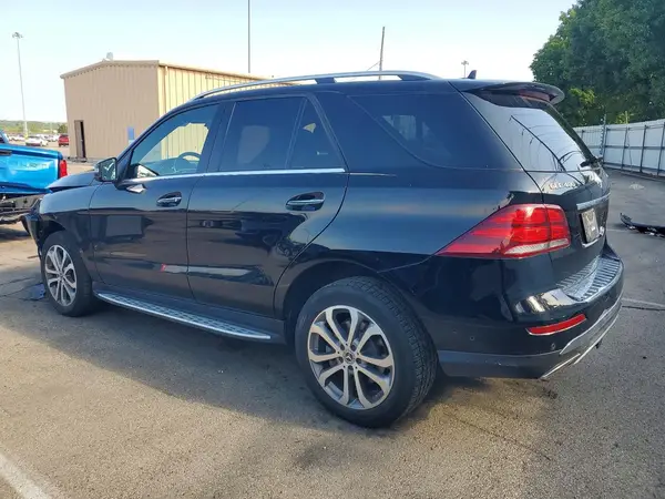 4JGDA5GB9KB217486 2019 MERCEDES-BENZ GLE - Image 2