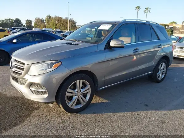 4JGDA5GBXGA601547 2016 MERCEDES-BENZ GLE - Image 2