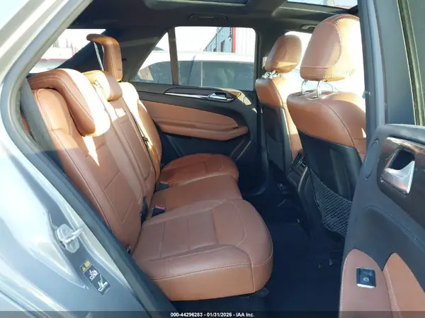 4JGDA5GBXGA601547 2016 MERCEDES-BENZ GLE - Image 8