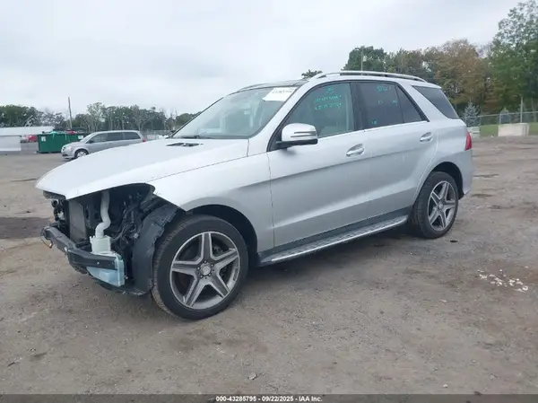 4JGDA5GBXGA697695 2016 MERCEDES-BENZ GLE - Image 2