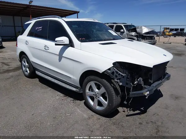 4JGDA5GBXKB205198 2019 MERCEDES-BENZ GLE - Image 1