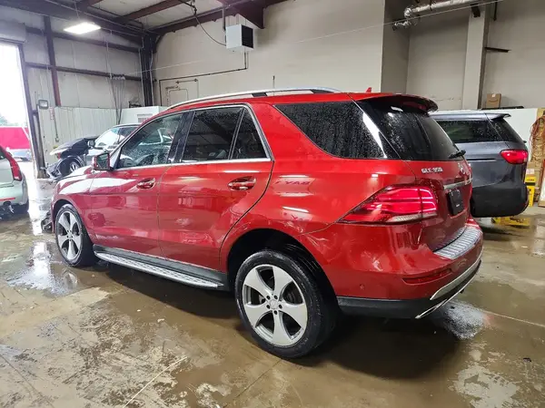 4JGDA5HB0GA601569 2016 MERCEDES-BENZ GLE - Image 2