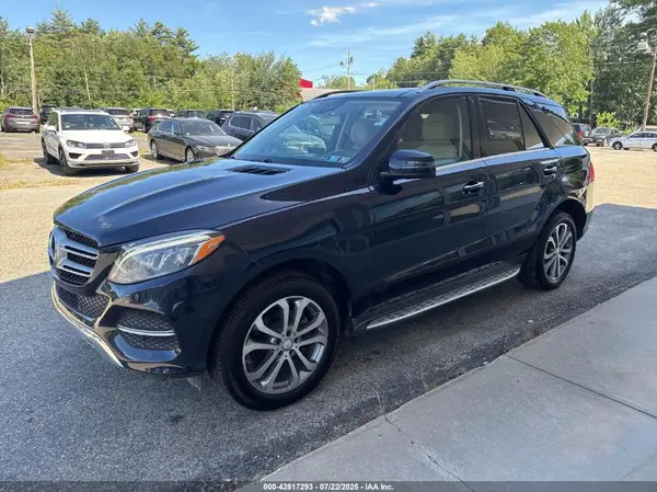 4JGDA5HB0GA649573 2016 MERCEDES-BENZ GLE - Image 2