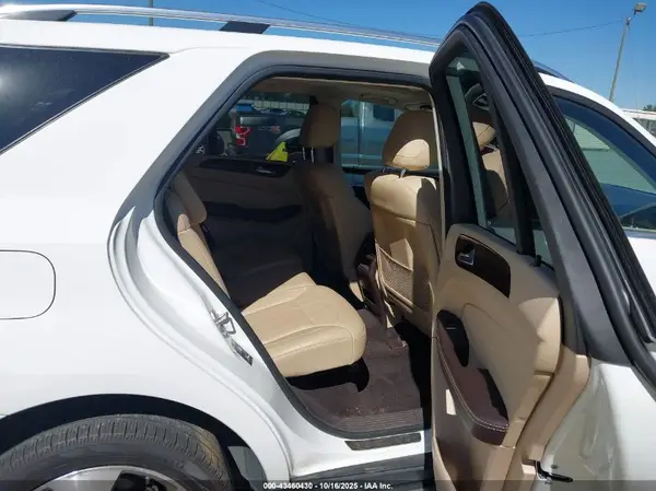 4JGDA5HB0GA681147 2016 MERCEDES-BENZ GLE - Image 8