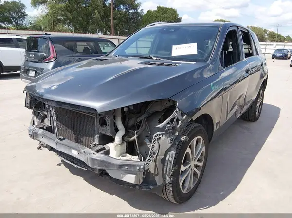 4JGDA5HB0GA682539 2016 MERCEDES-BENZ GLE - Image 2