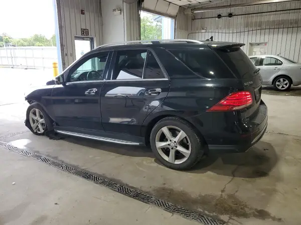 4JGDA5HB0GA729584 2016 MERCEDES-BENZ GLE - Image 2
