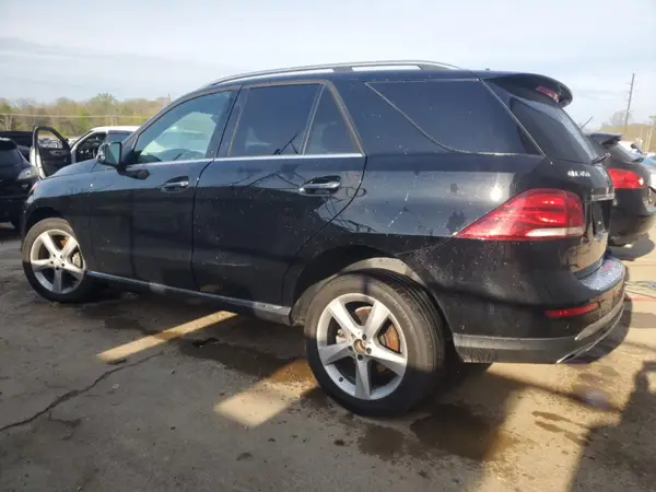4JGDA5HB0GA760169 2016 MERCEDES-BENZ GLE - Image 2