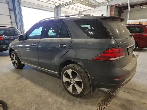 4JGDA5HB0GA764965 2016 MERCEDES-BENZ GLE - Image 2