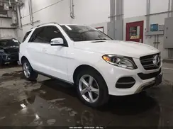 4JGDA5HB0GA798940 2016 MERCEDES-BENZ GLE