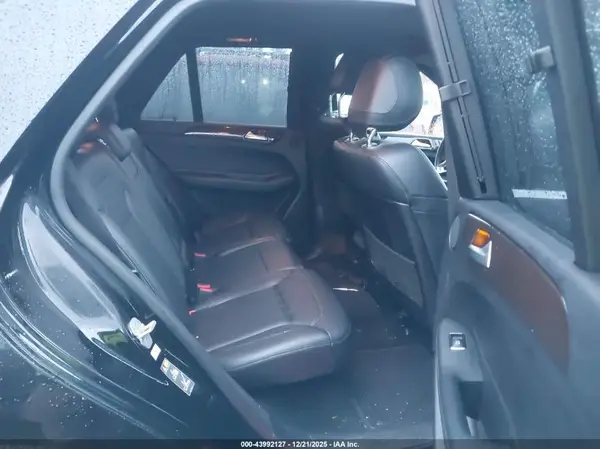 4JGDA5HB0HA833803 2017 MERCEDES-BENZ GLE - Image 8