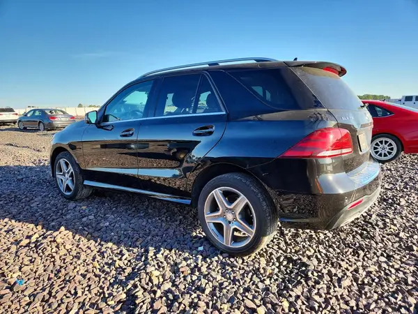 4JGDA5HB0HA876618 2017 MERCEDES-BENZ GLE - Image 2