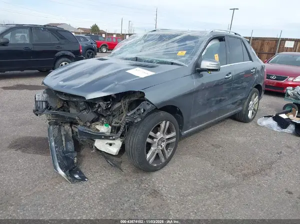 4JGDA5HB0HA881267 2017 MERCEDES-BENZ GLE - Image 2
