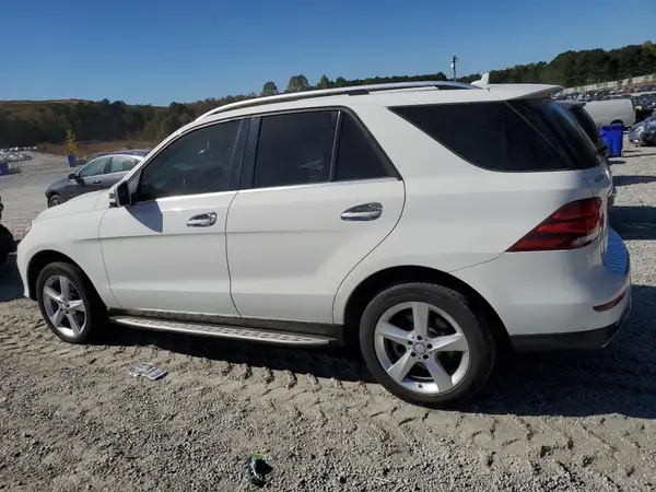 4JGDA5HB0HA883035 2017 MERCEDES-BENZ GLE - Image 2