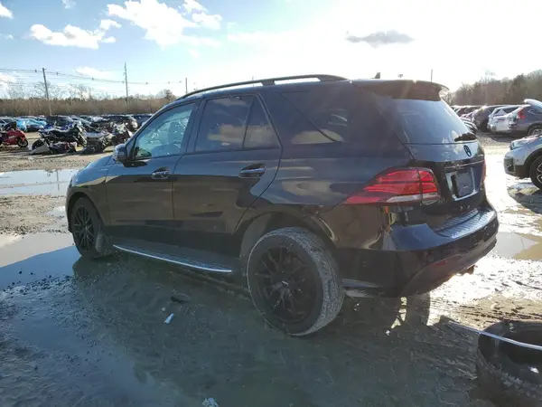 4JGDA5HB0HA885190 2017 MERCEDES-BENZ GLE - Image 2