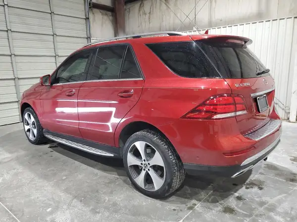 4JGDA5HB0HA913621 2017 MERCEDES-BENZ GLE - Image 2