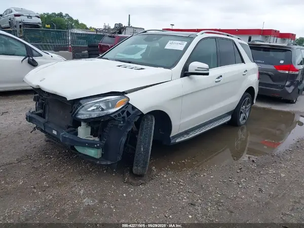4JGDA5HB0HA924277 2017 MERCEDES-BENZ GLE - Image 2