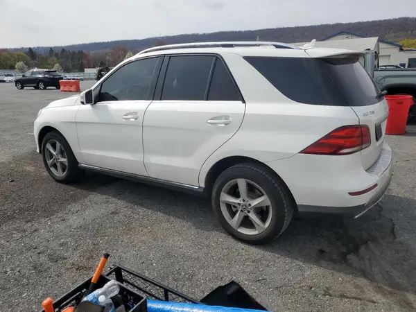 4JGDA5HB0HA948160 2017 MERCEDES-BENZ GLE - Image 2