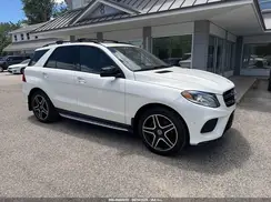4JGDA5HB0HA968134 2017 MERCEDES-BENZ GLE