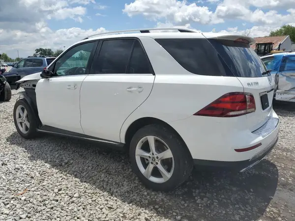 4JGDA5HB0HA979487 2017 MERCEDES-BENZ GLE - Image 2