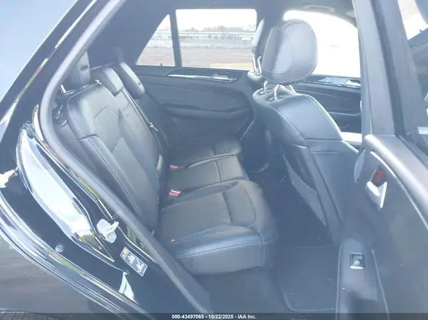 4JGDA5HB0JB029761 2018 MERCEDES-BENZ GLE - Image 8