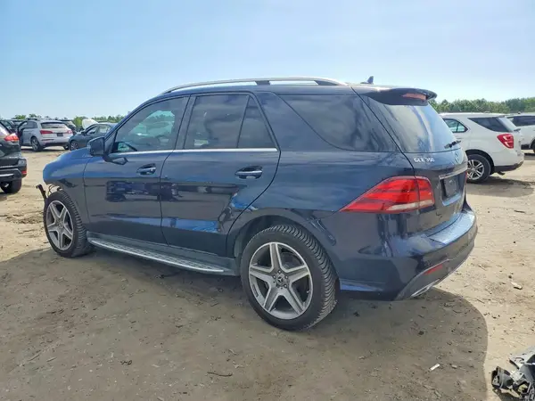 4JGDA5HB0JB054160 2018 MERCEDES-BENZ GLE - Image 2