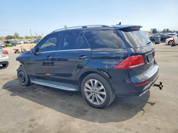4JGDA5HB0JB063828 2018 MERCEDES-BENZ GLE - Image 2