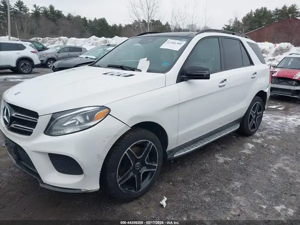 4JGDA5HB0JB067278 2018 MERCEDES-BENZ GLE - Image 2