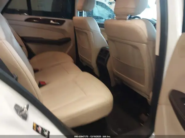 4JGDA5HB0JB073033 2018 MERCEDES-BENZ GLE - Image 8