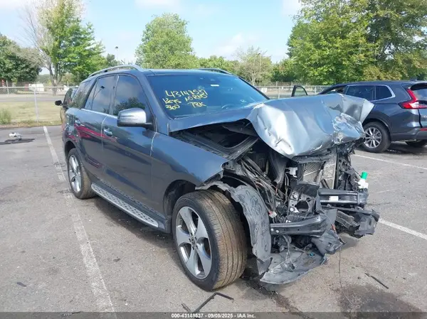 4JGDA5HB0JB153898 2018 MERCEDES-BENZ GLE - Image 1
