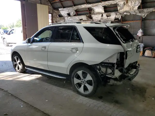 4JGDA5HB0JB173018 2018 MERCEDES-BENZ GLE - Image 2
