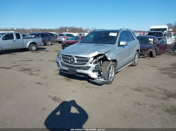 4JGDA5HB0JB178509 2018 MERCEDES-BENZ GLE - Image 2