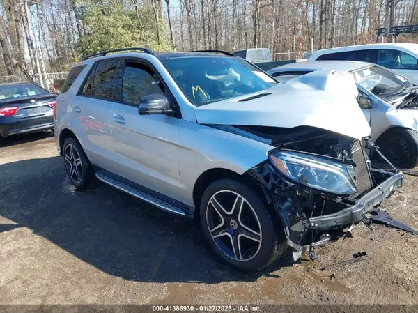 4JGDA5HB0JB179045 2018 MERCEDES-BENZ GLE - Image 1