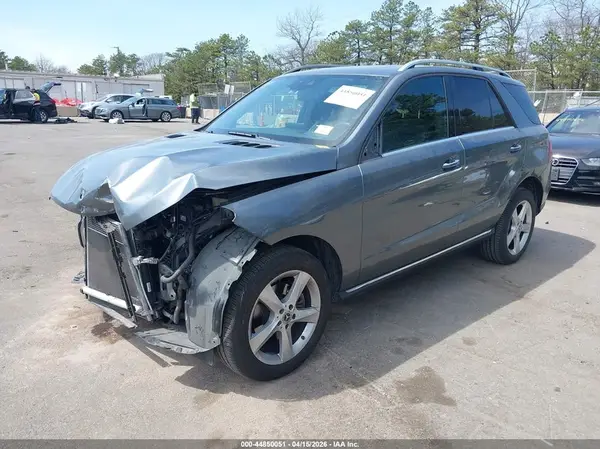 4JGDA5HB0JB180549 2018 MERCEDES-BENZ GLE - Image 2