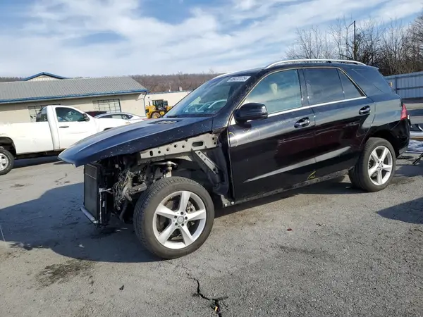 4JGDA5HB1GA702216 2016 MERCEDES-BENZ GLE - Image 1