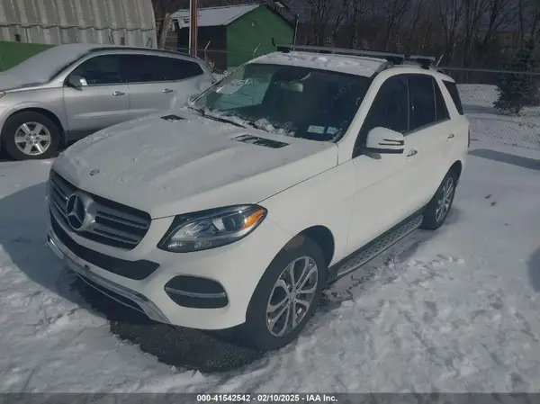 4JGDA5HB1GA719503 2016 MERCEDES-BENZ GLE - Image 2