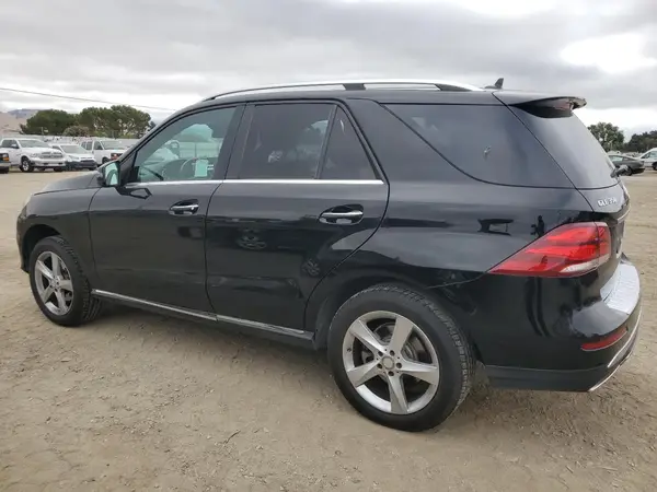 4JGDA5HB1GA746586 2016 MERCEDES-BENZ GLE - Image 2