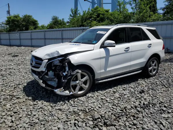 4JGDA5HB1GA748824 2016 MERCEDES-BENZ GLE - Image 1