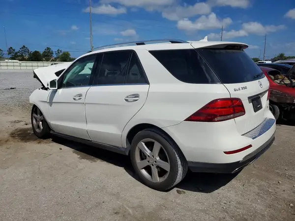 4JGDA5HB1GA755174 2016 MERCEDES-BENZ GLE - Image 2