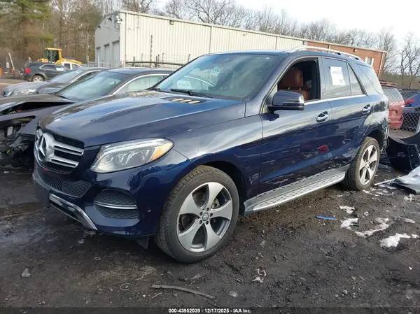 4JGDA5HB1GA791432 2016 MERCEDES-BENZ GLE - Image 2