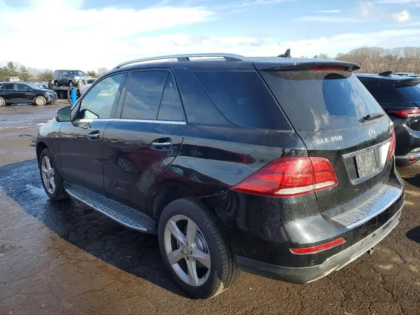 4JGDA5HB1GA805541 2016 MERCEDES-BENZ GLE - Image 2