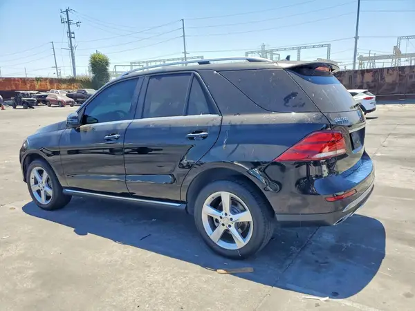 4JGDA5HB1GA809816 2016 MERCEDES-BENZ GLE - Image 2