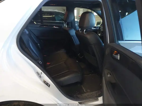 4JGDA5HB1HA817223 2017 MERCEDES-BENZ GLE - Image 8