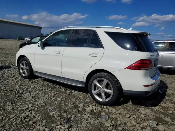 4JGDA5HB1HA878331 2017 MERCEDES-BENZ GLE - Image 2