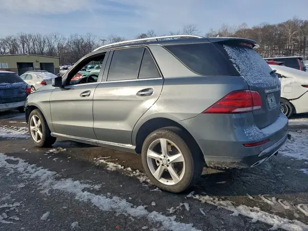 4JGDA5HB1HA901977 2017 MERCEDES-BENZ GLE - Image 2