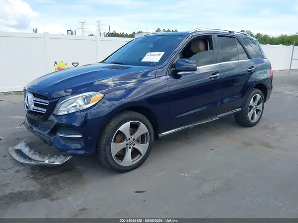 4JGDA5HB1HA907004 2017 MERCEDES-BENZ GLE - Image 2