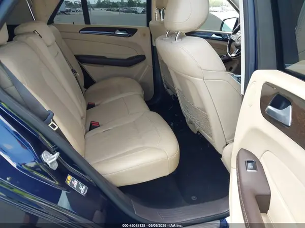 4JGDA5HB1HA907004 2017 MERCEDES-BENZ GLE - Image 8