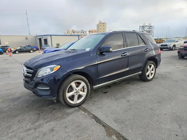 4JGDA5HB1HA907102 2017 MERCEDES-BENZ GLE - Image 1