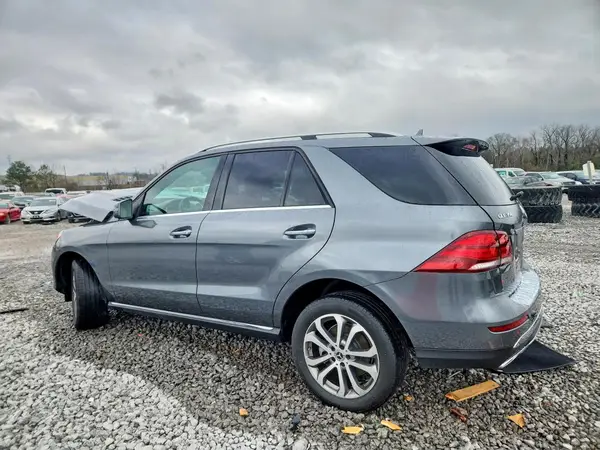 4JGDA5HB1HA952802 2017 MERCEDES-BENZ GLE - Image 2