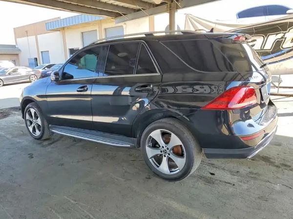 4JGDA5HB1HA964867 2017 MERCEDES-BENZ GLE - Image 2